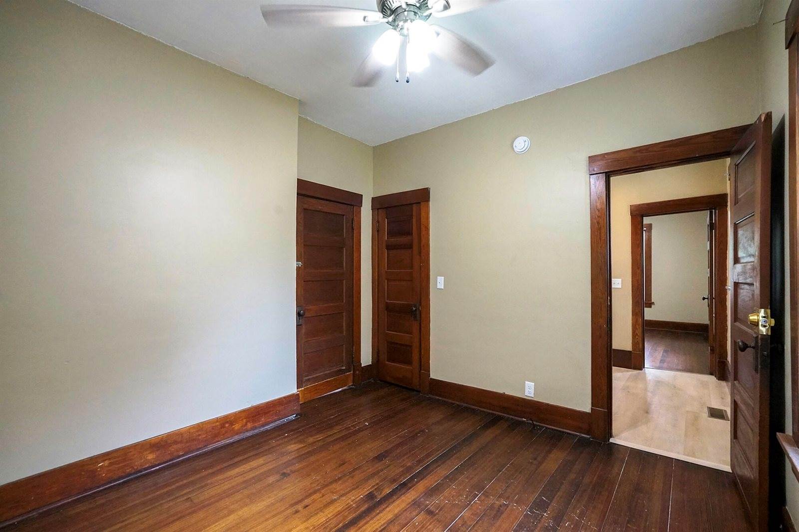 1553 North Broadway, Council Bluffs, IA 51503