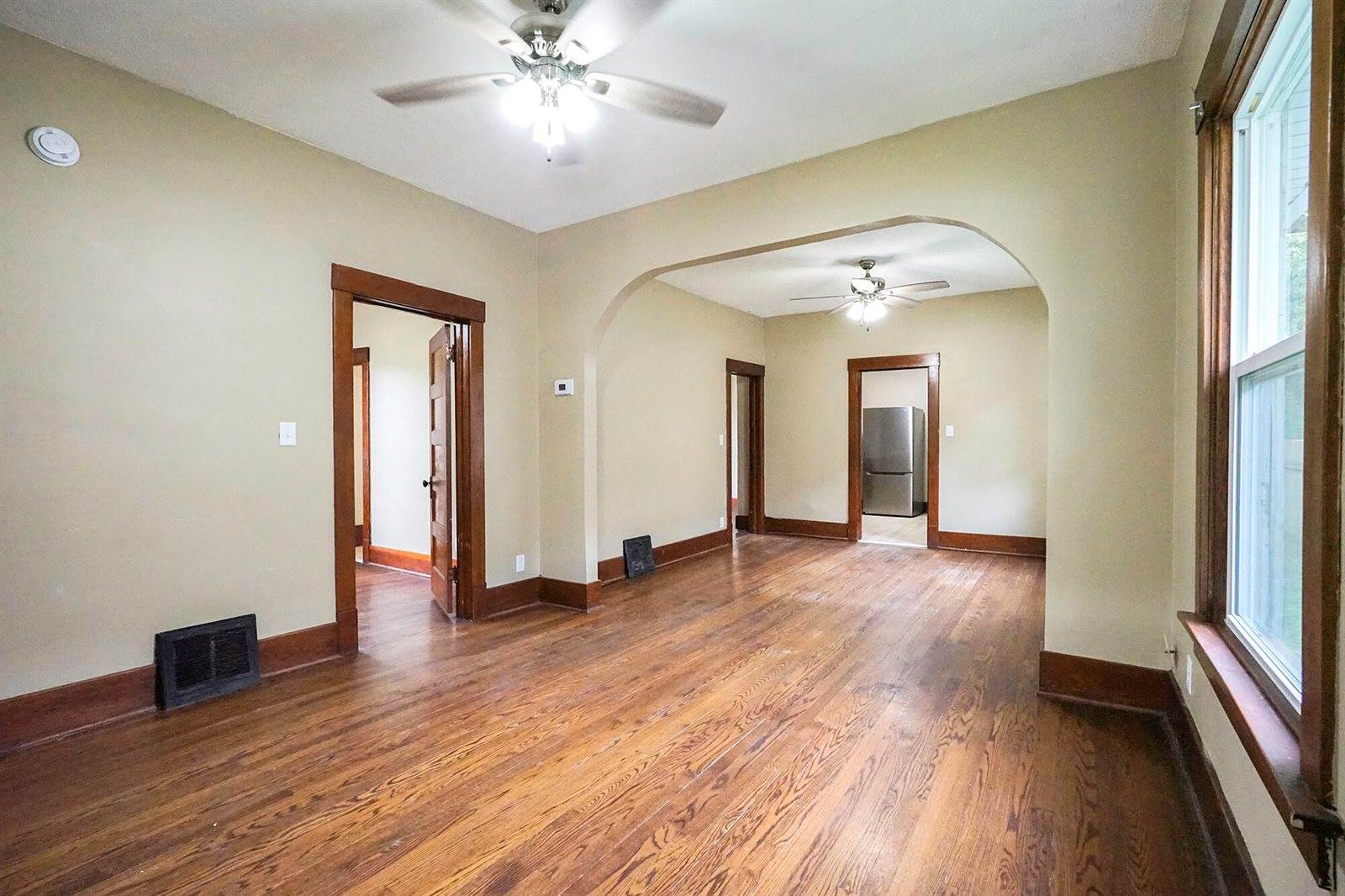 1553 North Broadway, Council Bluffs, IA 51503