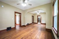 1553 North Broadway, Council Bluffs, IA 51503