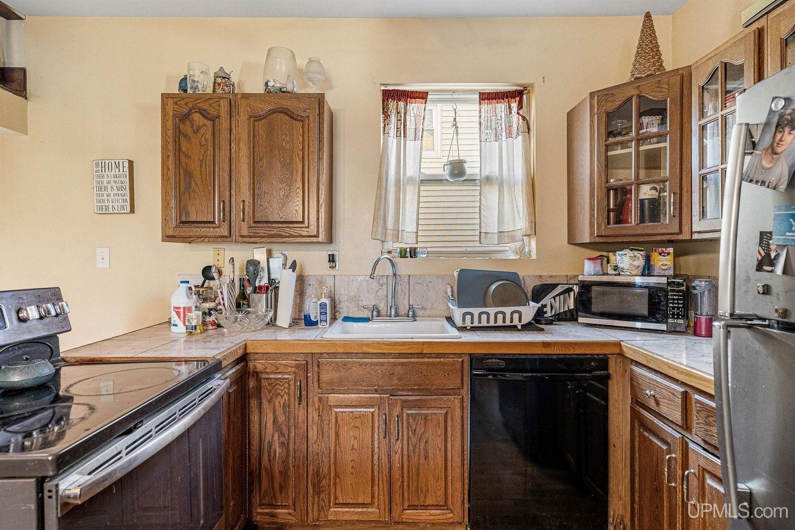 211 N Pine Street, Gwinn, MI 49841