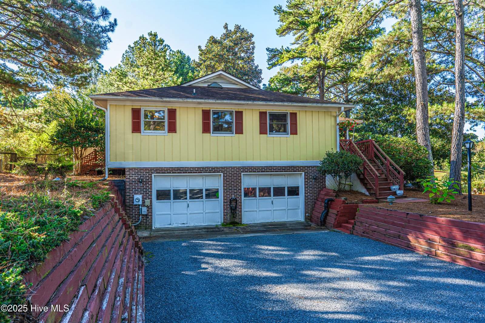 105 Greentree Court, Moore County, NC 27376