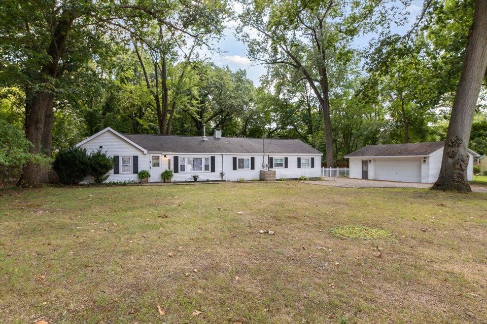 1803 Lakeview, Portage, MI 49002