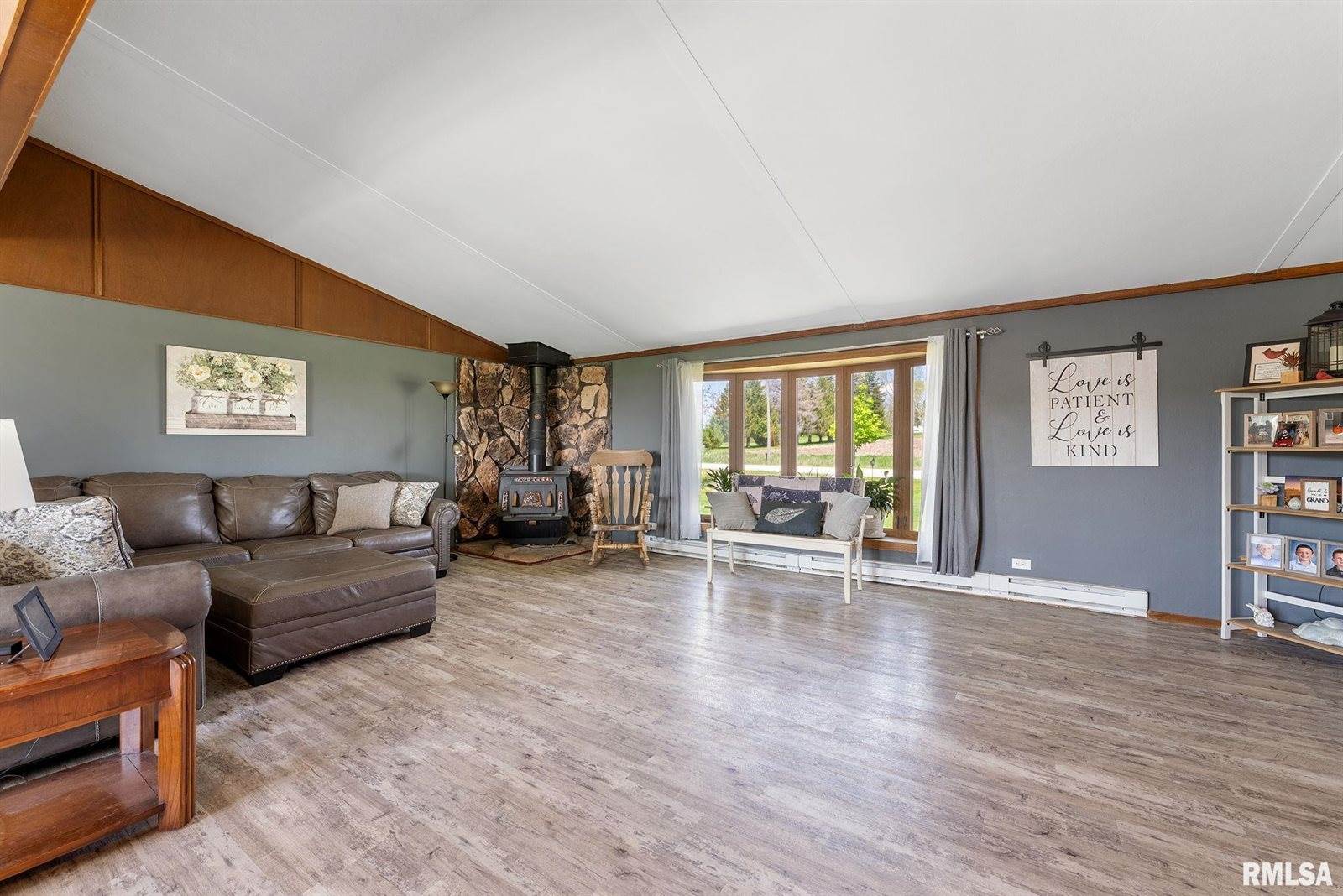 8989 241ST Street, Walcott, IA 52773