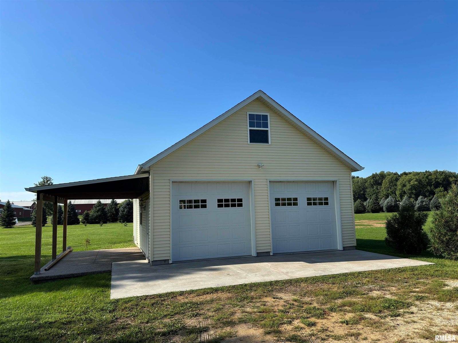 8989 241ST Street, Walcott, IA 52773