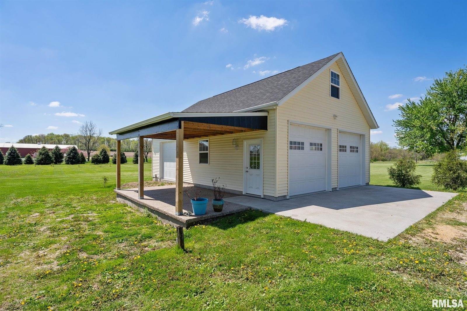 8989 241ST Street, Walcott, IA 52773