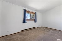 8989 241ST Street, Walcott, IA 52773