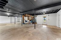 8989 241ST Street, Walcott, IA 52773