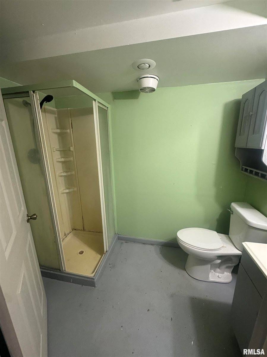 2110 Cody Street, Bettendorf, IA 52722