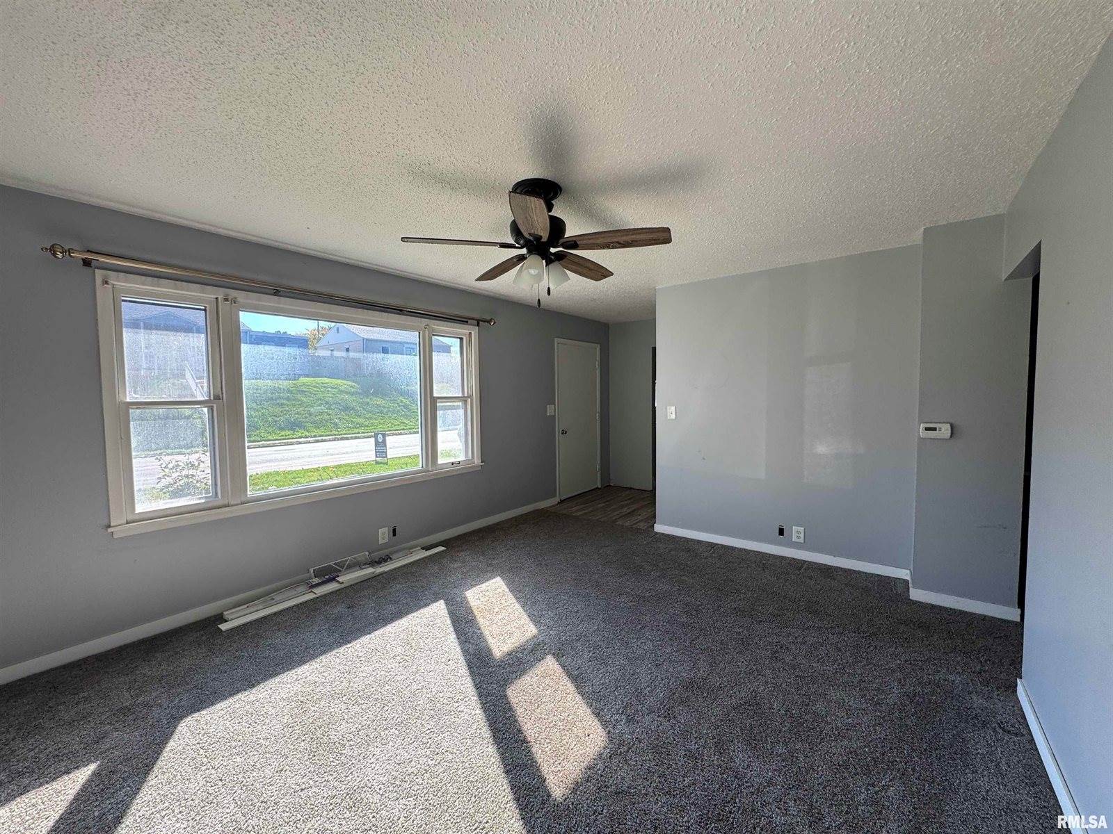 2110 Cody Street, Bettendorf, IA 52722