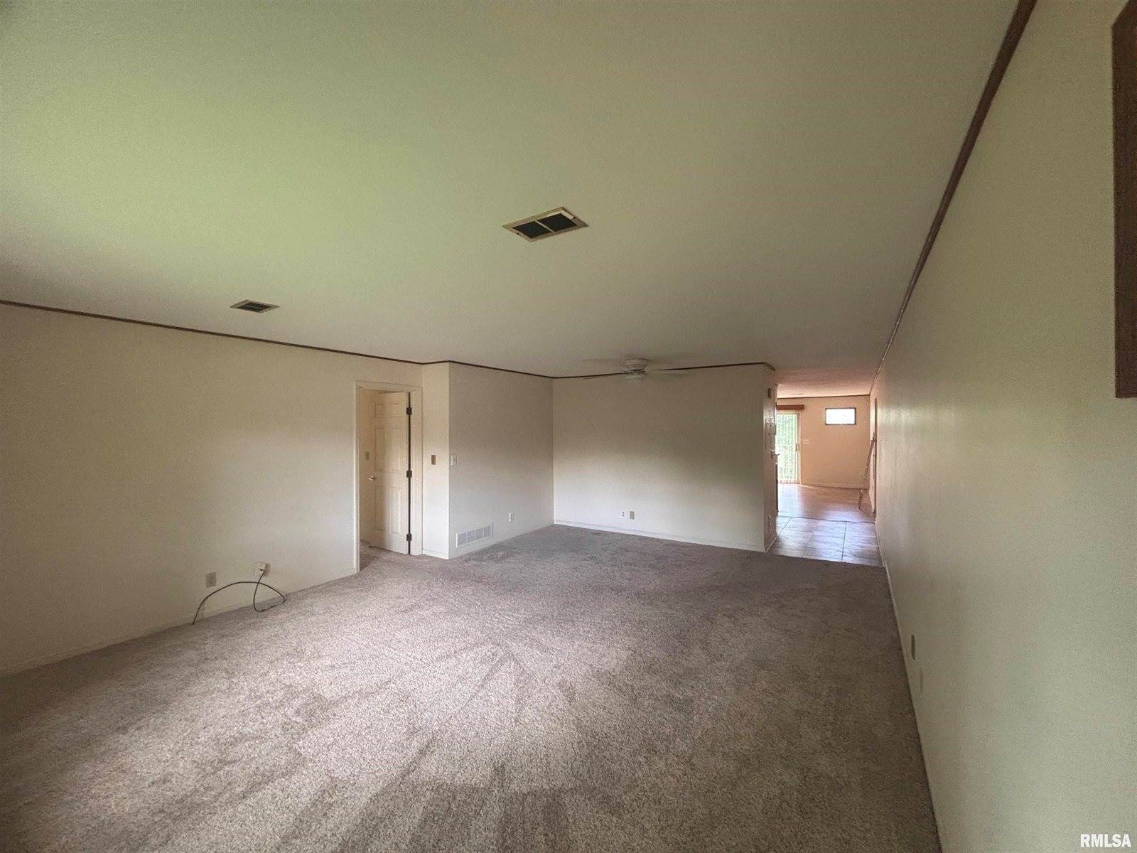 920 17TH Street, Moline, IL 61265