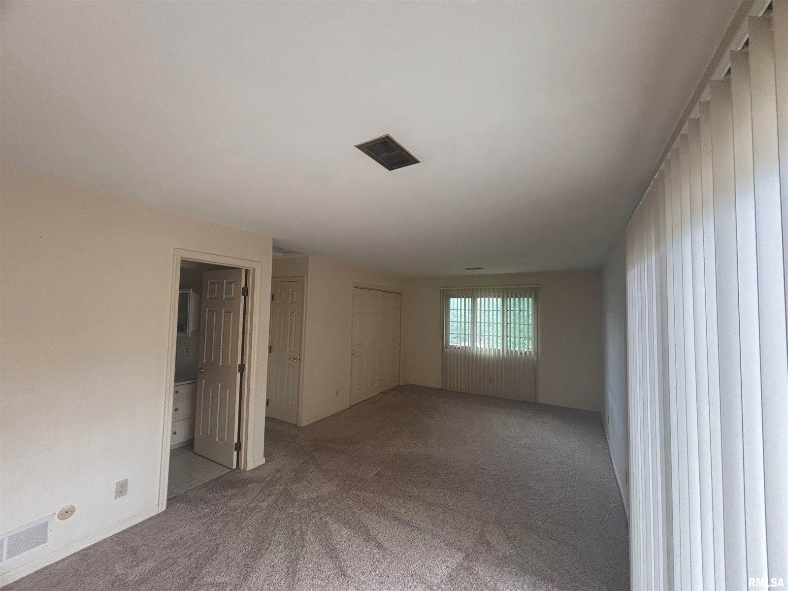 920 17TH Street, Moline, IL 61265