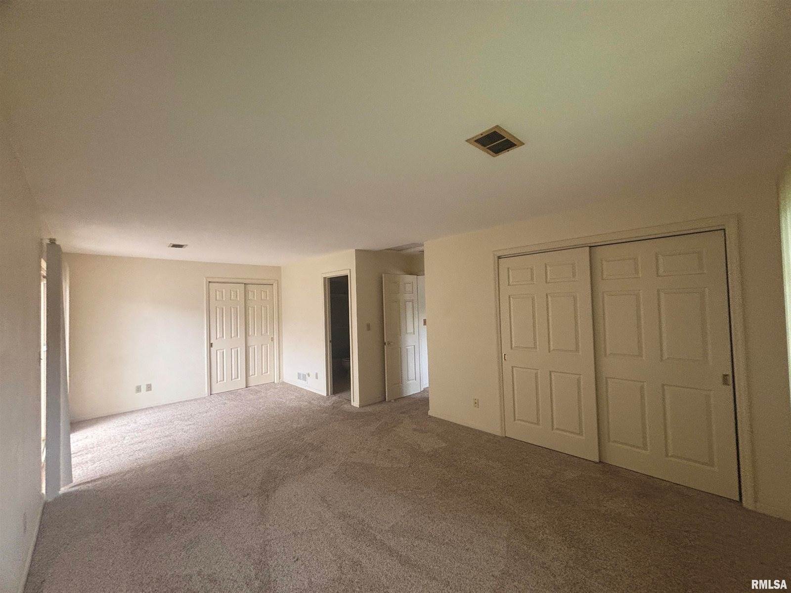 920 17TH Street, Moline, IL 61265