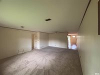 920 17TH Street, Moline, IL 61265