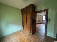 1534 39TH Street, Rock Island, IL 61201