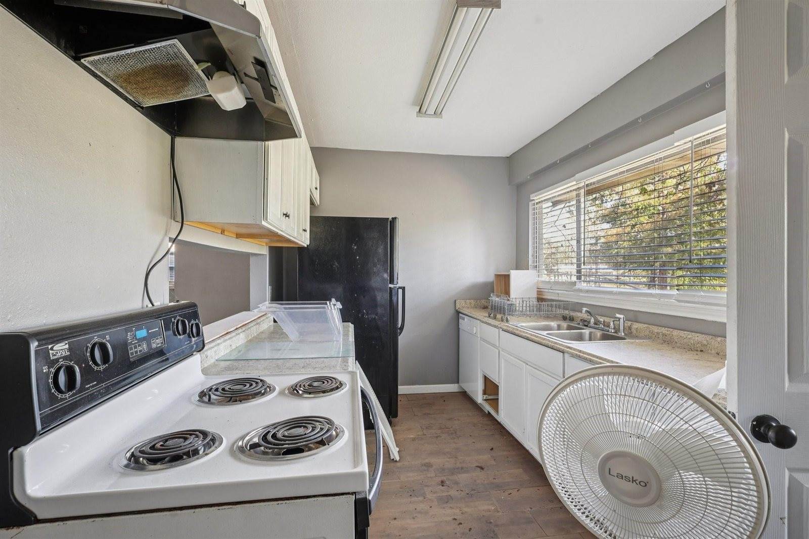 25810 Beaver Run Drive, Huffman, TX 77336