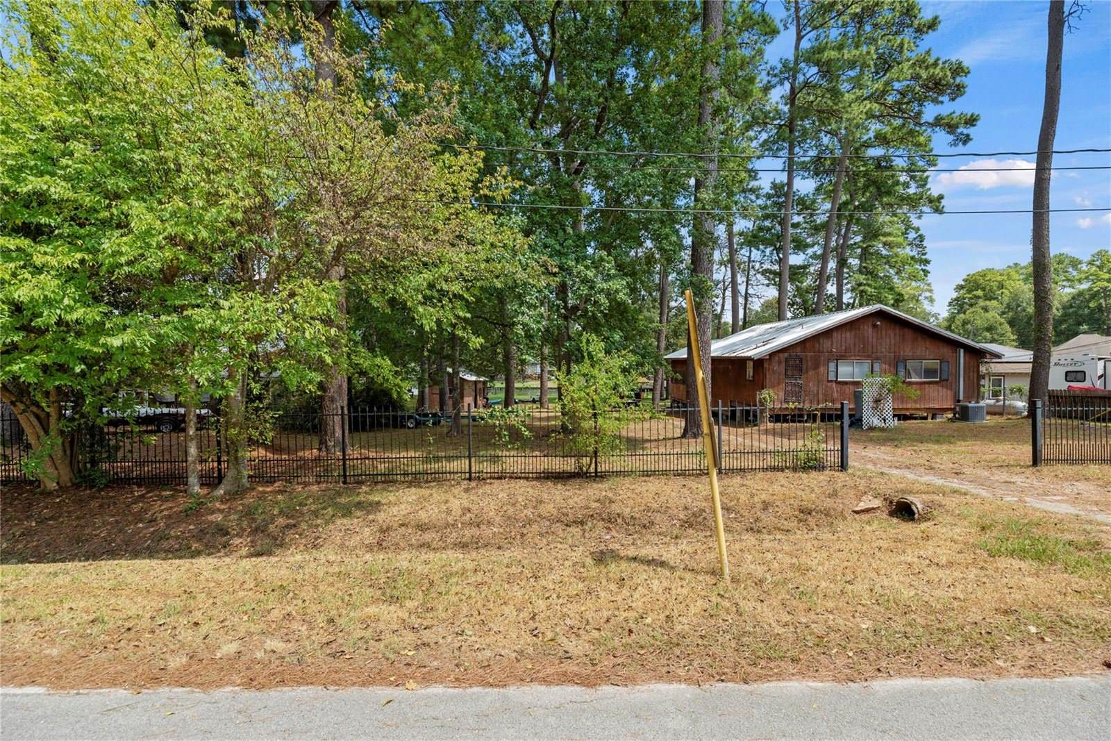 25806 Beaver Run Drive, Huffman, TX 77336