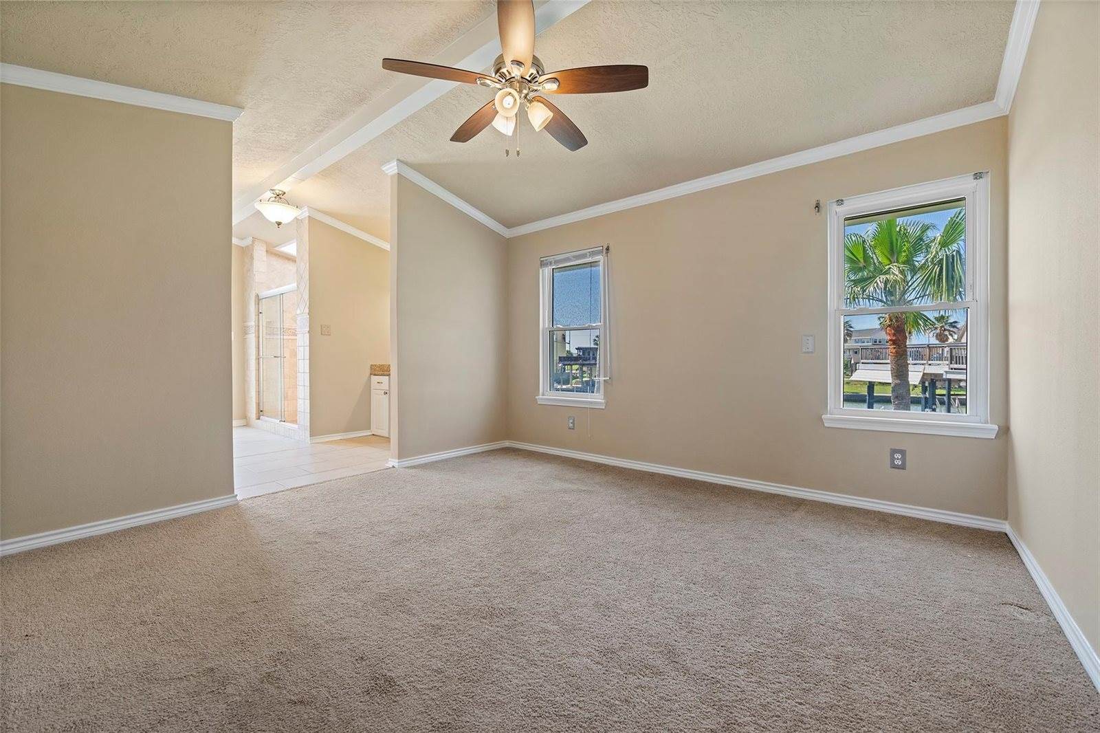 1303 Coral Way, Tiki Island, TX 77554