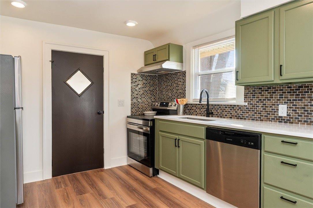 60 Starling Street, Rochester, NY 14613