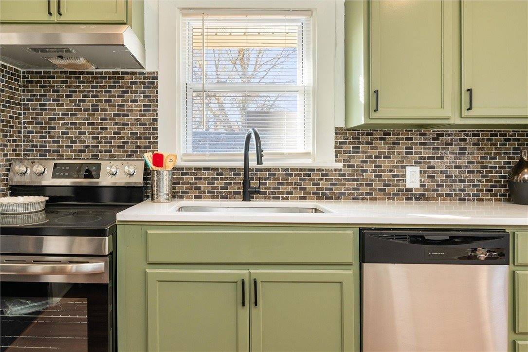 60 Starling Street, Rochester, NY 14613