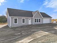 10 Blue Sky Drive, Levant, ME 04456