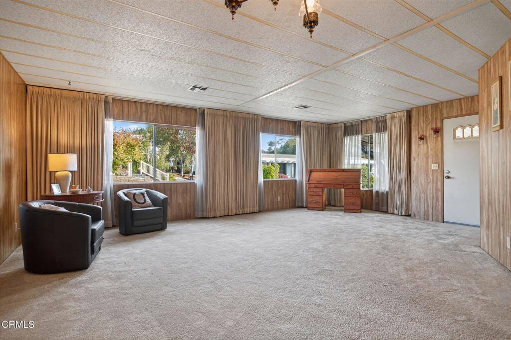 169 Tahquitz Drive, Camarillo, CA 93012