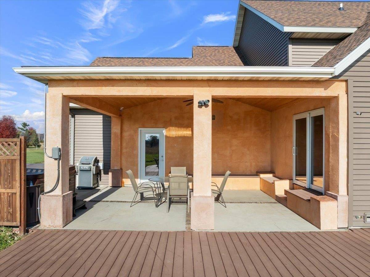 112019 Winterberry Circle, Marshfield, WI 54449