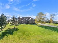 112019 Winterberry Circle, Marshfield, WI 54449