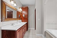 112019 Winterberry Circle, Marshfield, WI 54449