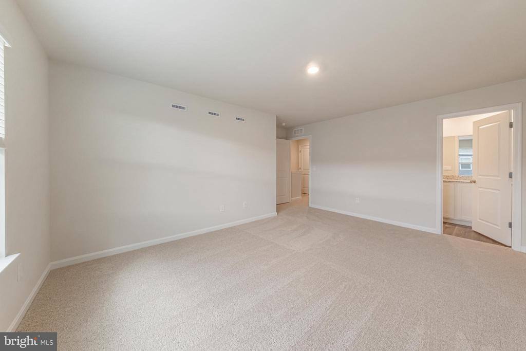 171 Tigney Dr., Stephens City, VA 22655