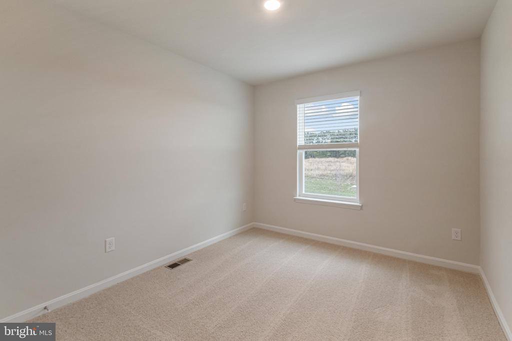 171 Tigney Dr., Stephens City, VA 22655