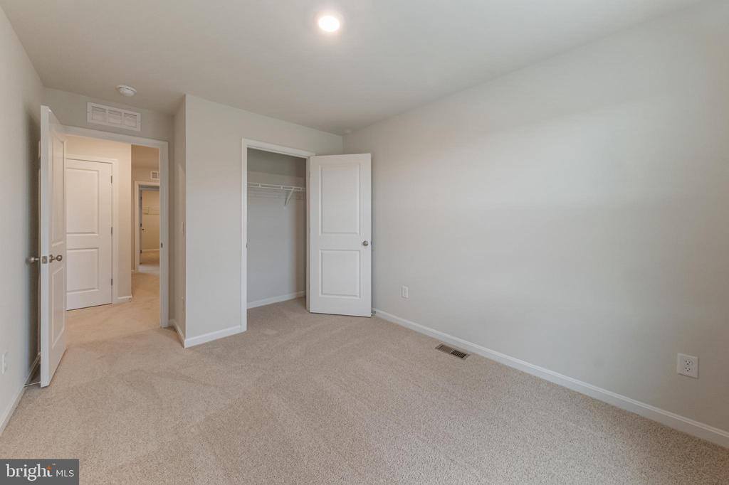 171 Tigney Dr., Stephens City, VA 22655