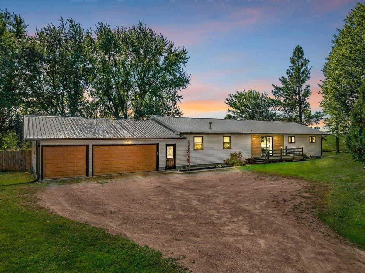 W939 Highway 10, Chili, WI 54420