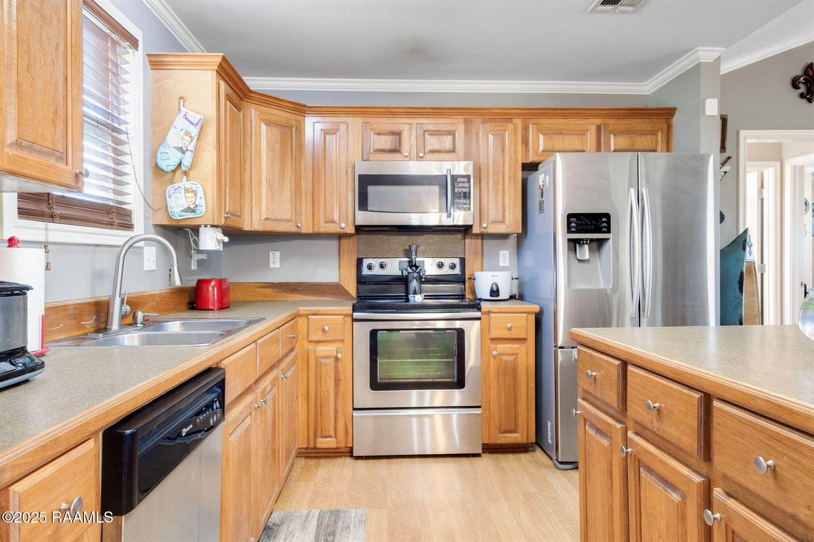 1014 Stanley Robert Road, Breaux Bridge, LA 70517