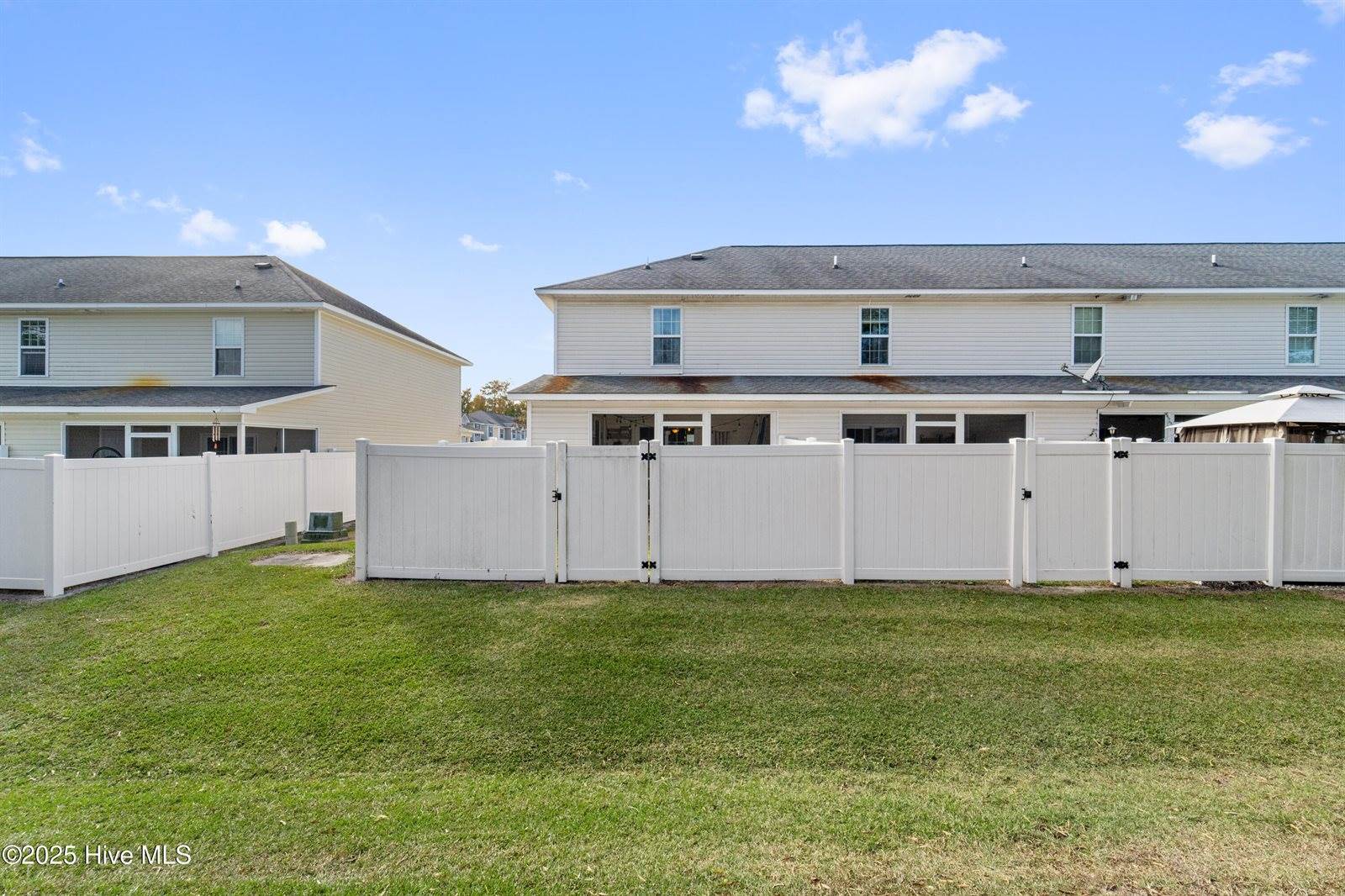 211 Glen Cannon Drive, Jacksonville, NC 28546