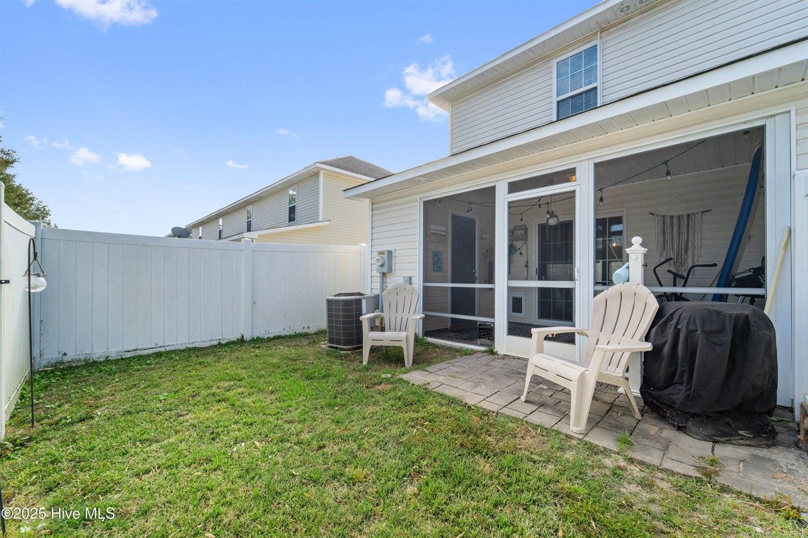 211 Glen Cannon Drive, Jacksonville, NC 28546