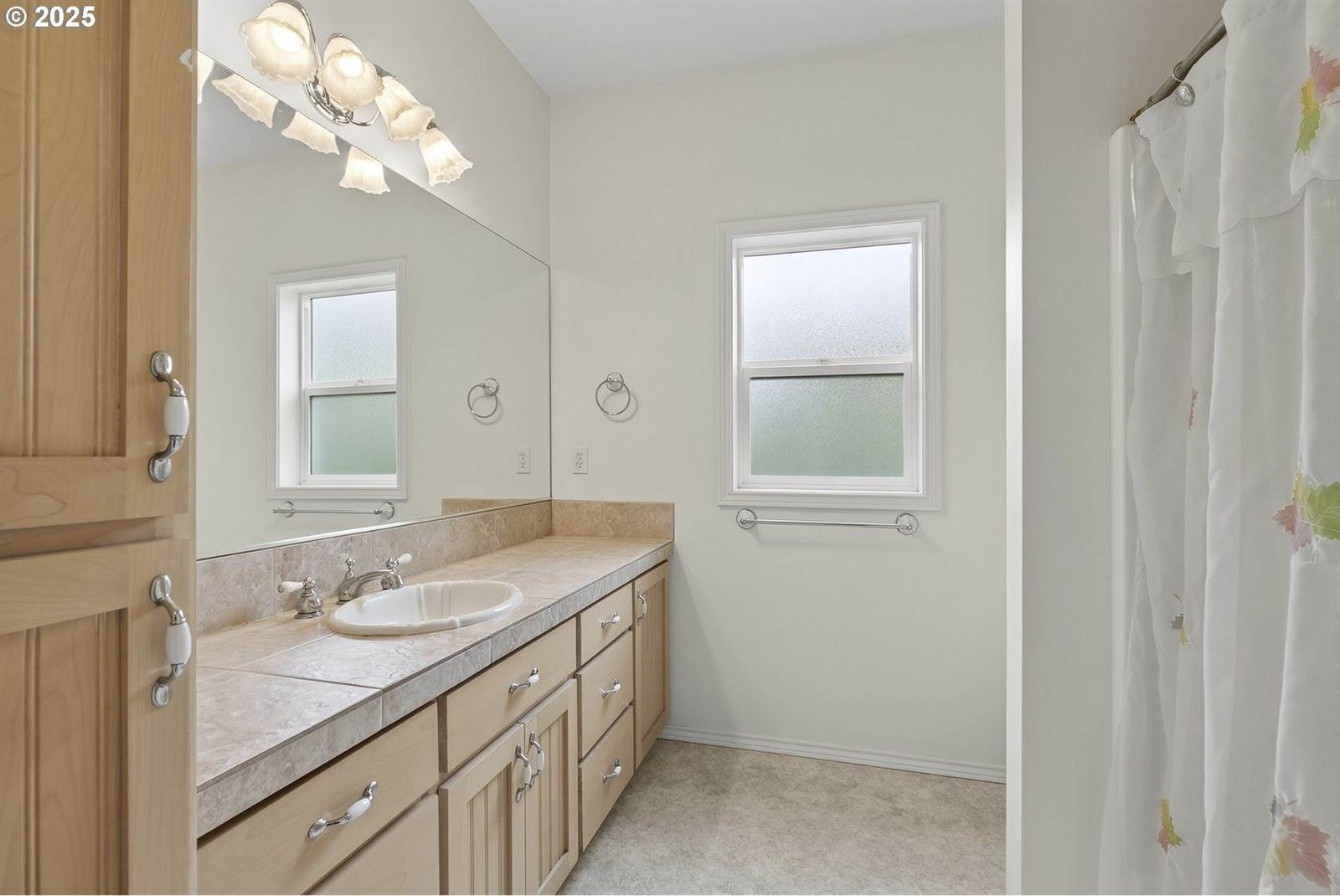 14822 SE Brightwood Ave, Milwaukie, OR 97267