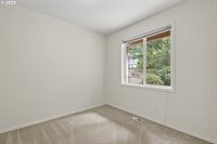 14822 SE Brightwood Ave, Milwaukie, OR 97267