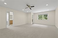 14822 SE Brightwood Ave, Milwaukie, OR 97267