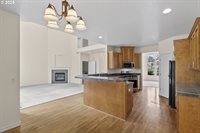 14822 SE Brightwood Ave, Milwaukie, OR 97267