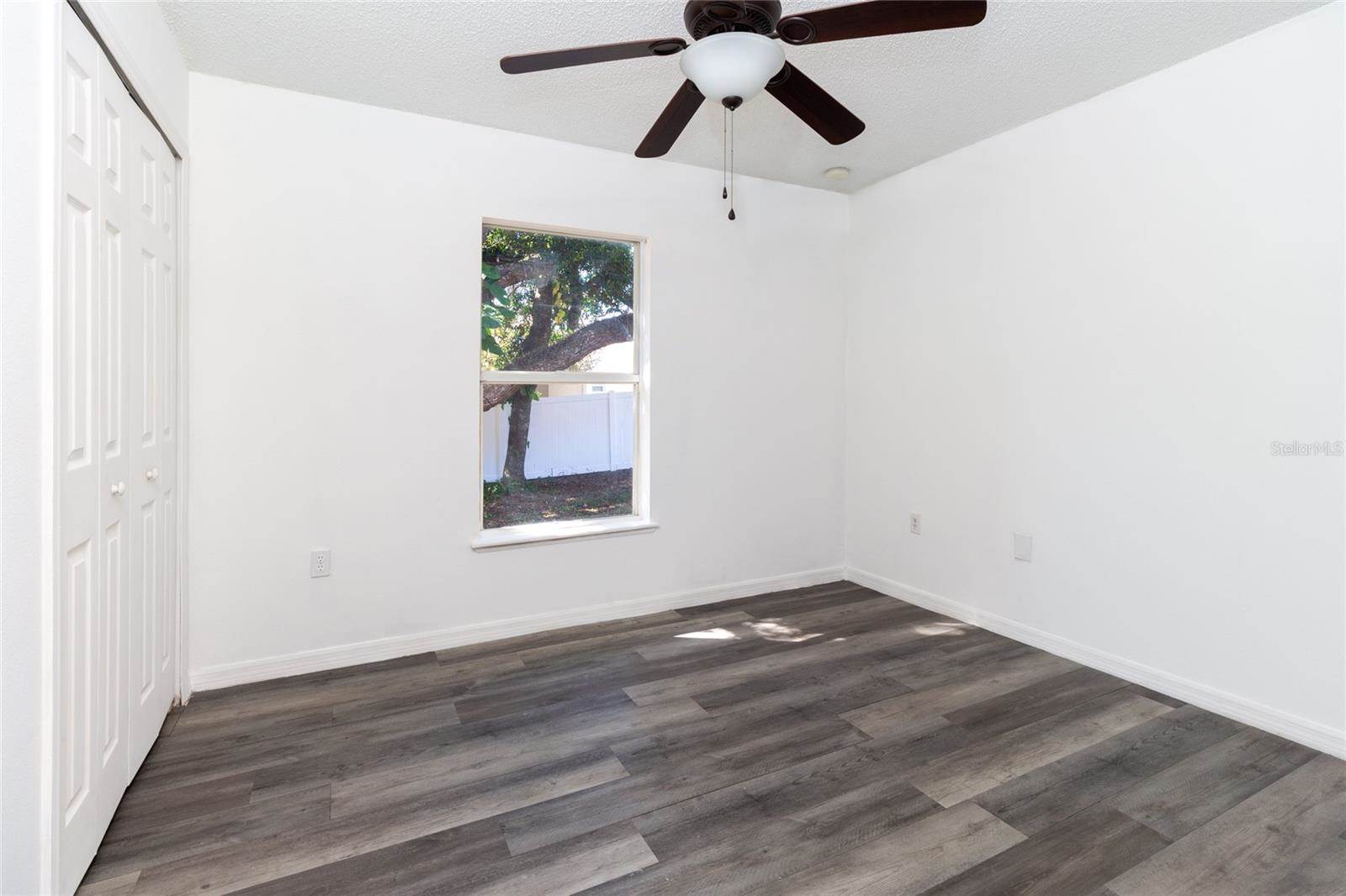 1552 Deltona Boulevard, Spring Hill, FL 34606