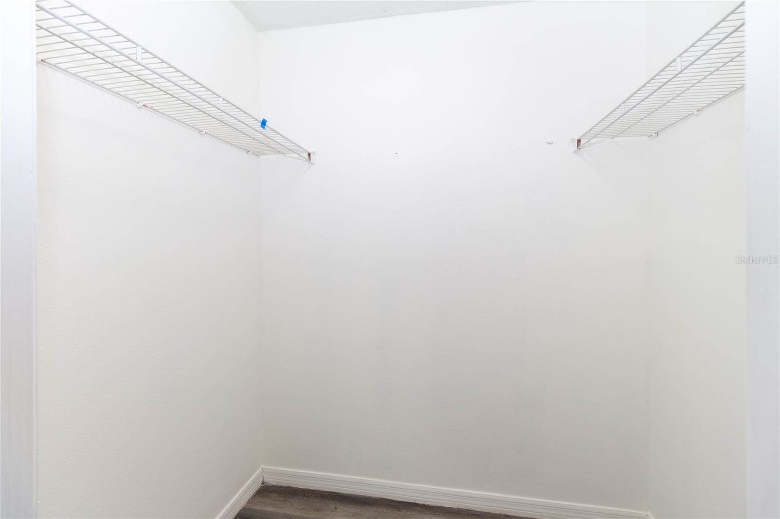 1552 Deltona Boulevard, Spring Hill, FL 34606