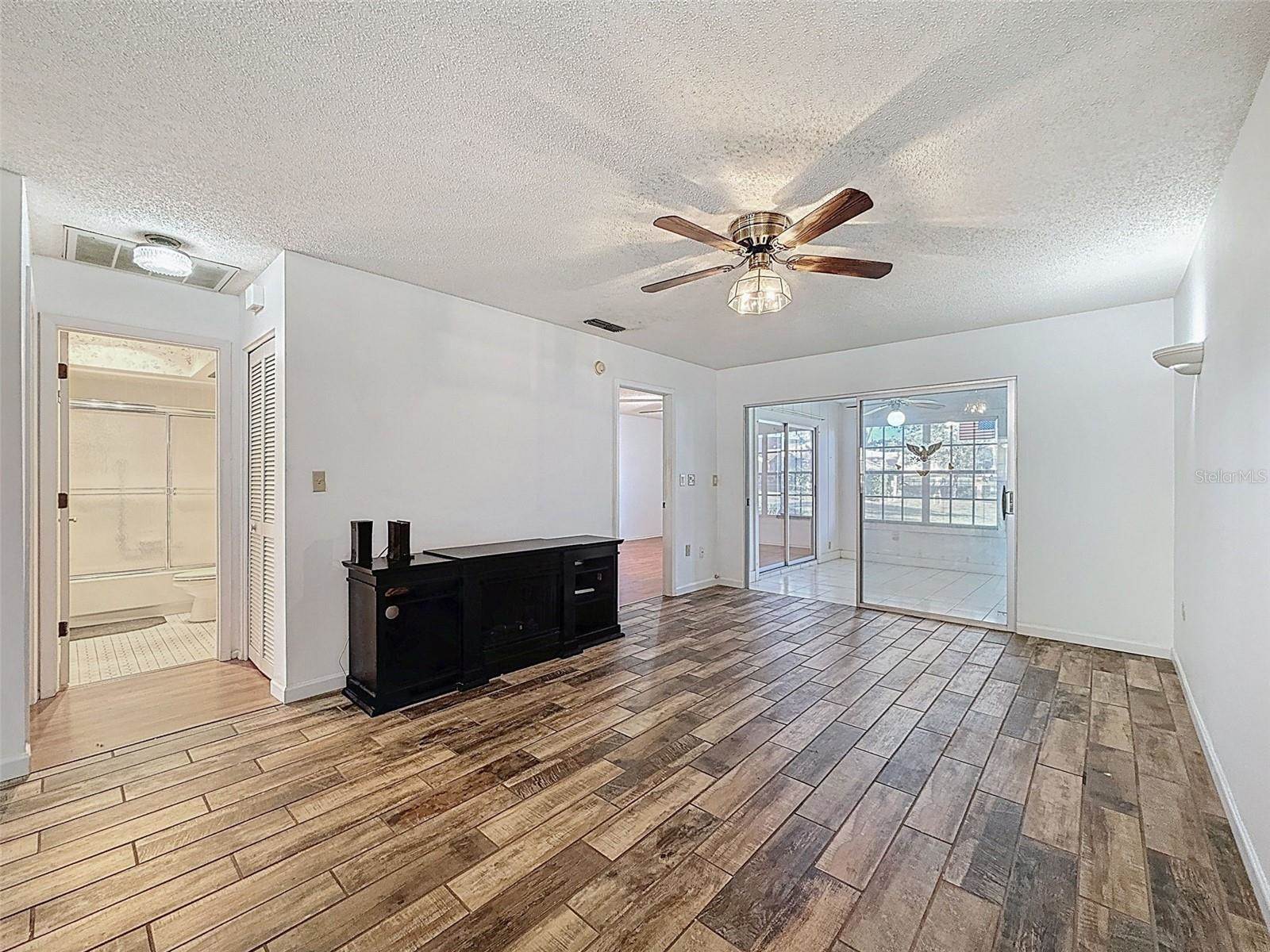 11403 Versailles Lane, #E, Port Richey, FL 34668