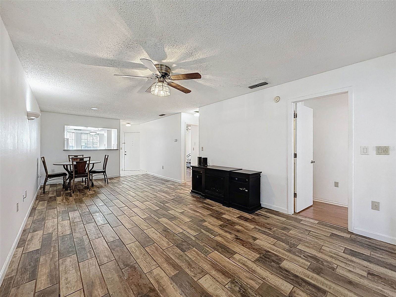 11403 Versailles Lane, #E, Port Richey, FL 34668