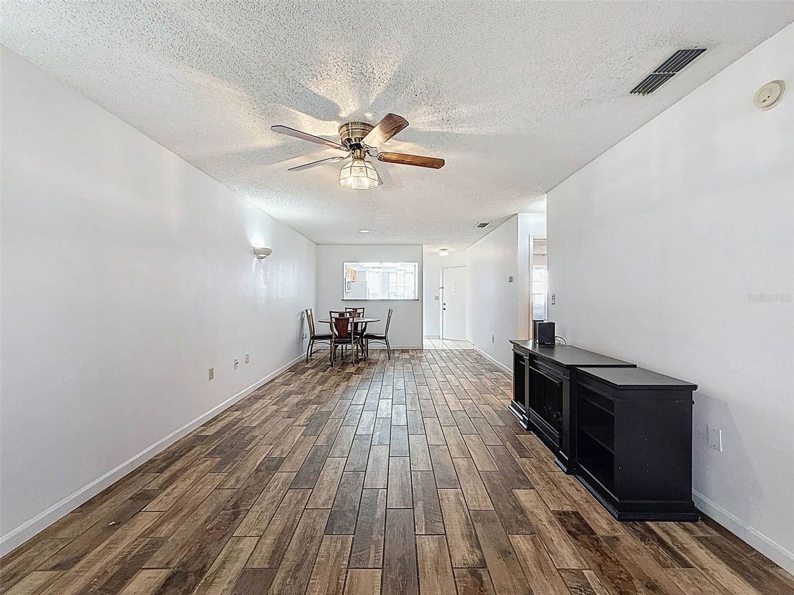 11403 Versailles Lane, #E, Port Richey, FL 34668