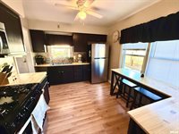 113 East 7TH Avenue A, Colona, IL 61241