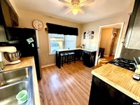 113 East 7TH Avenue A, Colona, IL 61241