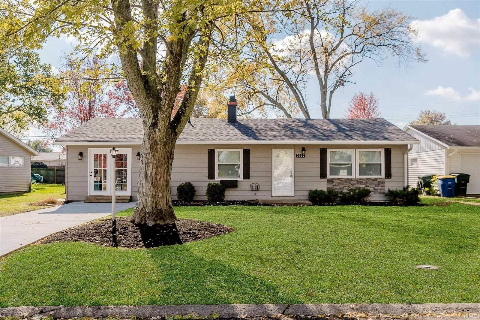 2011 W Sheffield Drive, Muncie, IN 47304