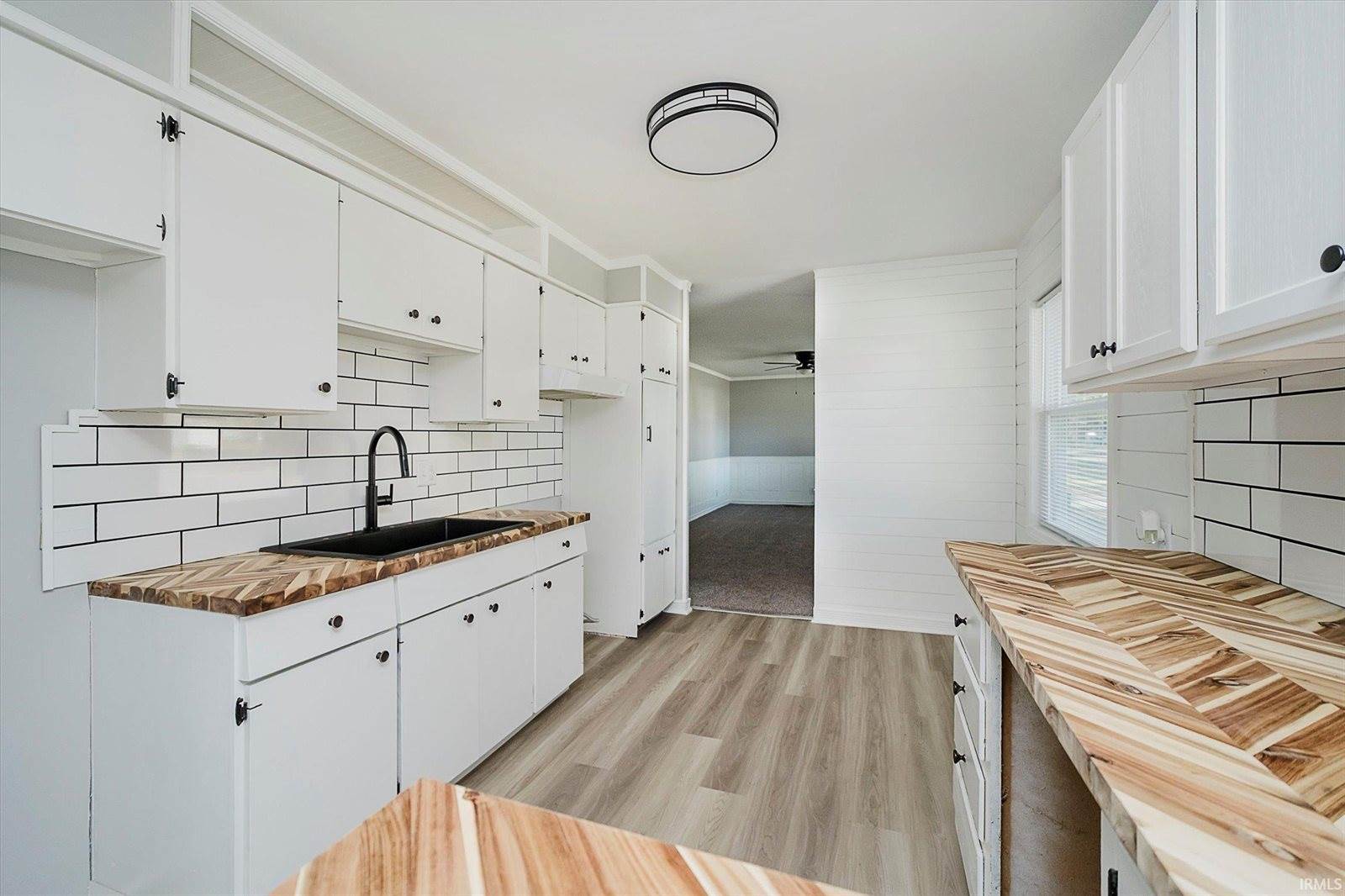 2011 W Sheffield Drive, Muncie, IN 47304