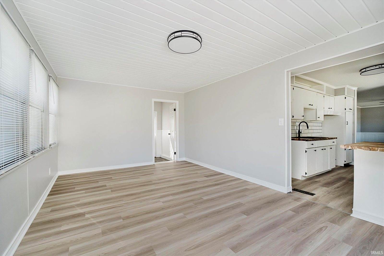 2011 W Sheffield Drive, Muncie, IN 47304