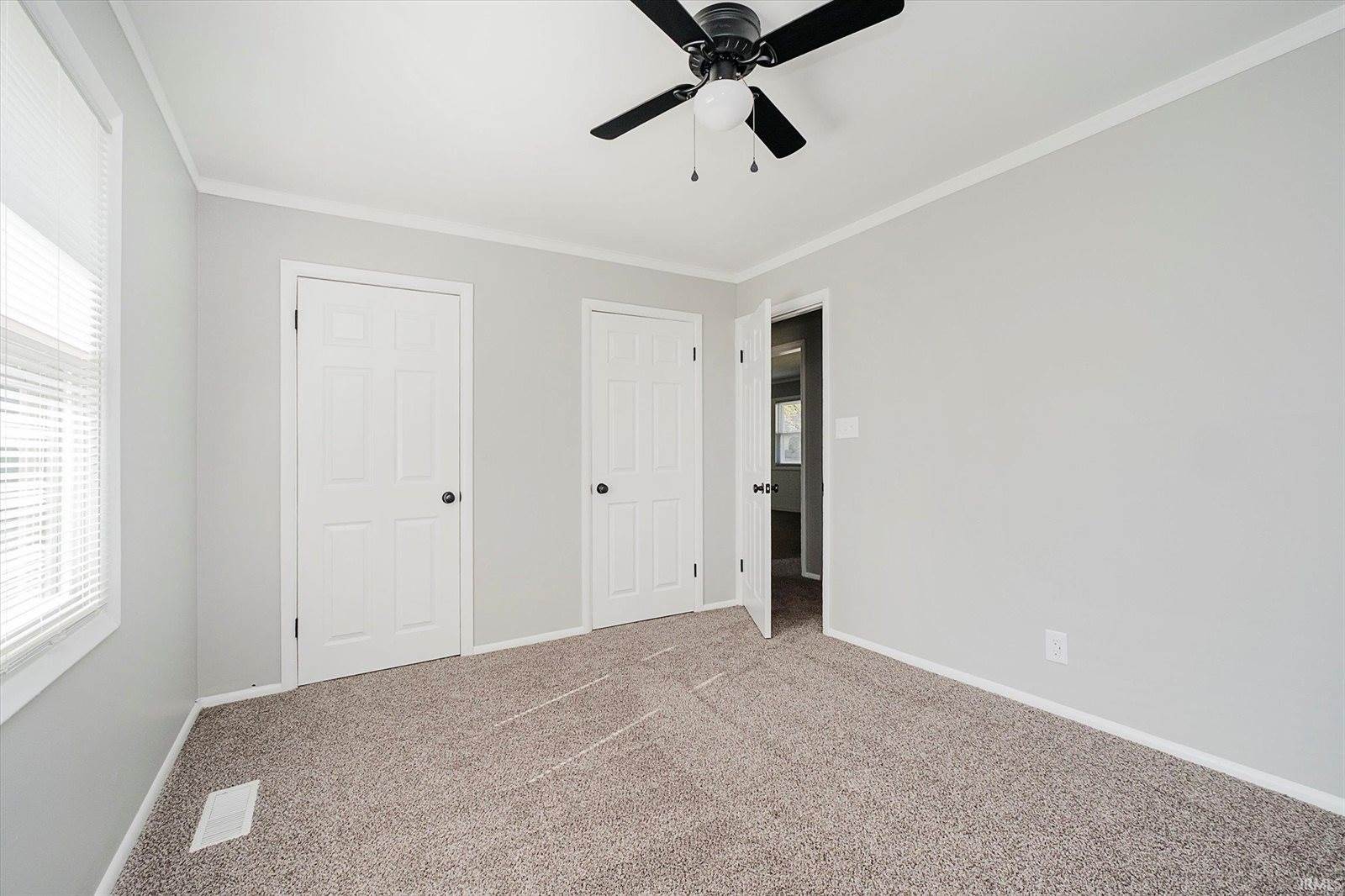 2011 W Sheffield Drive, Muncie, IN 47304